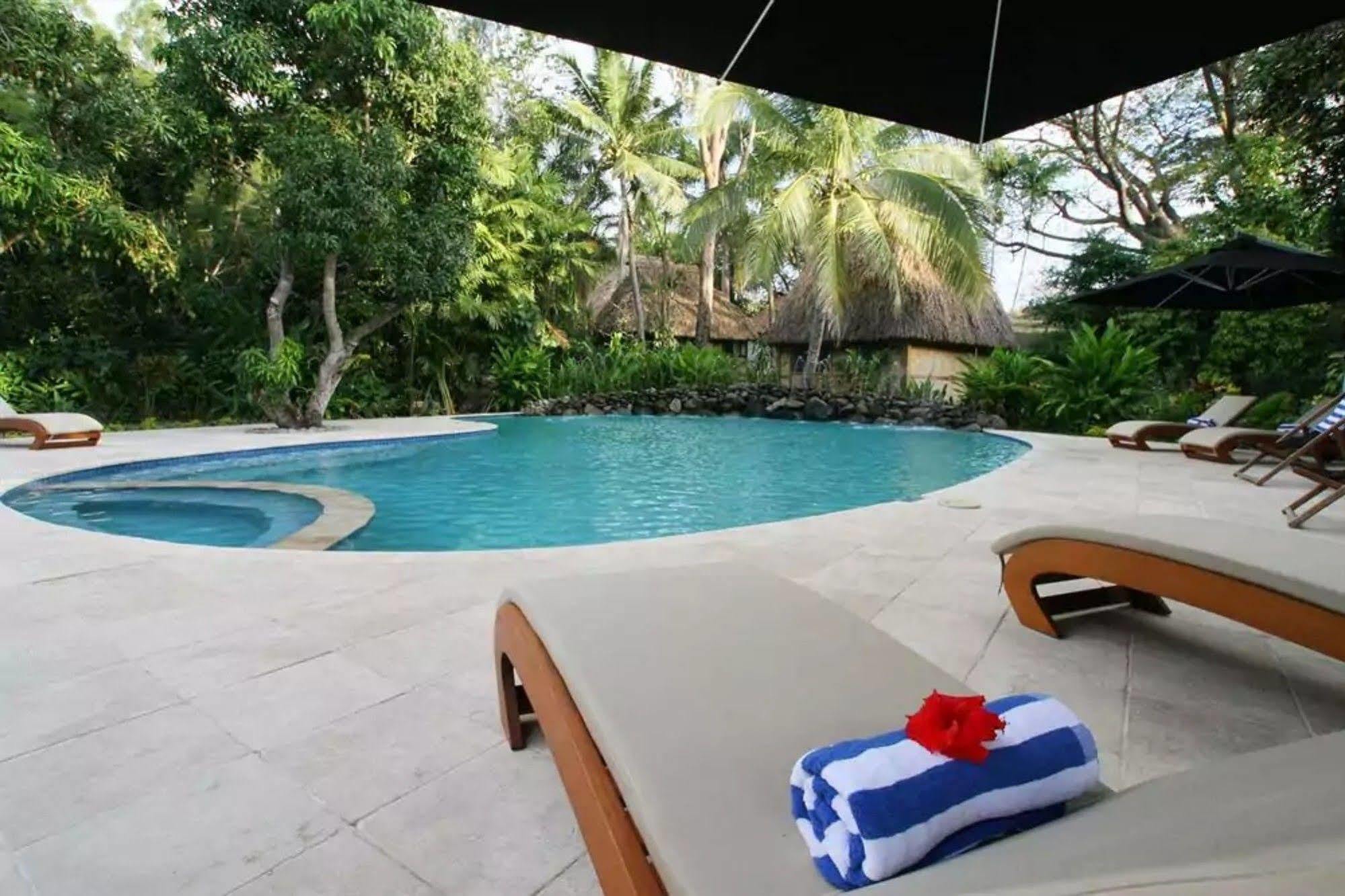 Отель The Fiji Orchid Лаутока Экстерьер фото